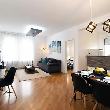 Corner Apartment Zagreb Exterior photo